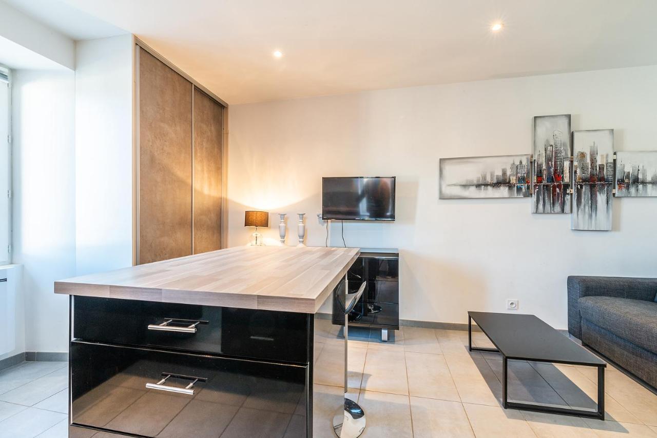 Au Rythme Du Lac Apartment เอวิยงเลบานส์ ภายนอก รูปภาพ